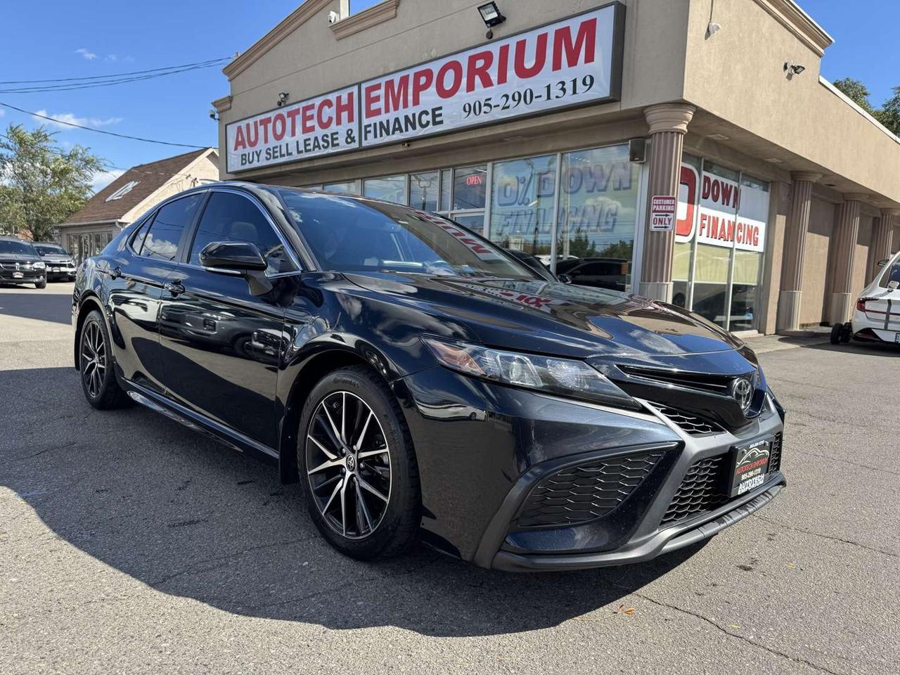 2021 Toyota Camry SE UPGRADE AWD   Sunroof   Push Start   Htd Steering Photo