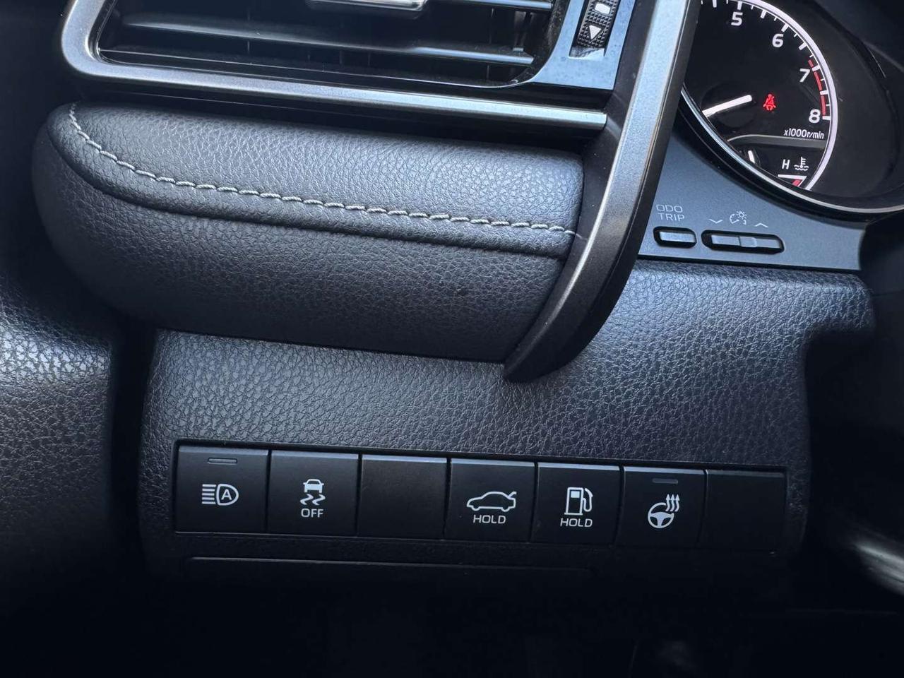 2021 Toyota Camry SE UPGRADE AWD   Sunroof   Push Start   Htd Steering Photo