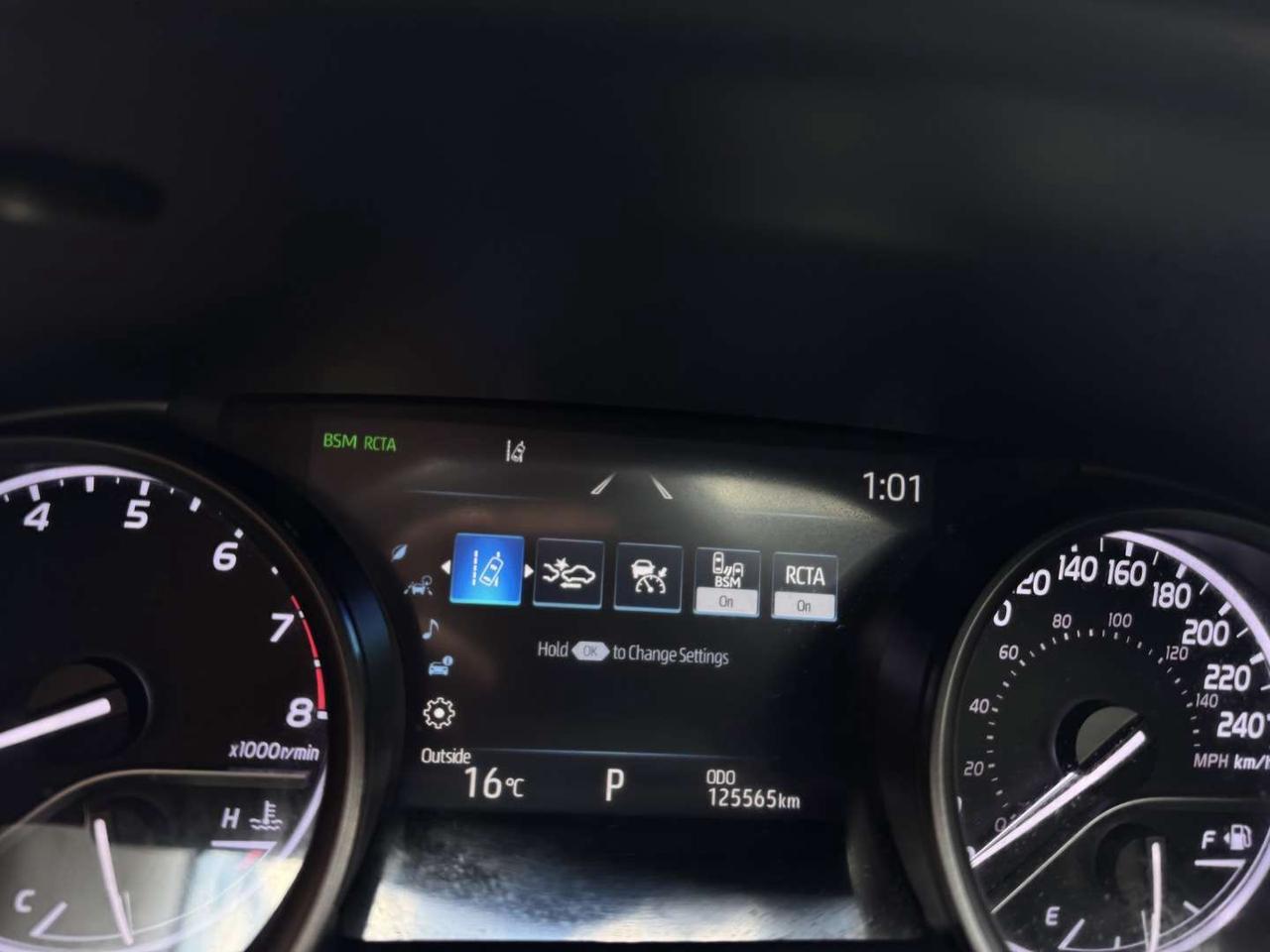 2021 Toyota Camry SE UPGRADE AWD   Sunroof   Push Start   Htd Steering Photo