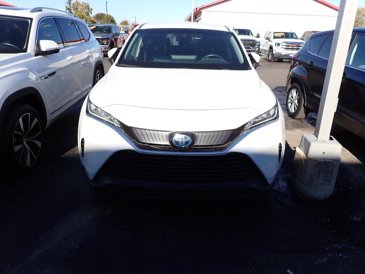 2023 Toyota Venza LE AWD *HYBRID* Photo