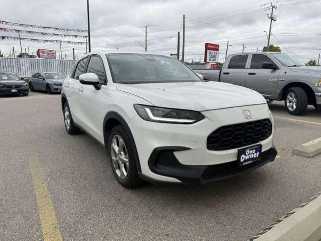 2024 Honda HR-V LX-B Photo0
