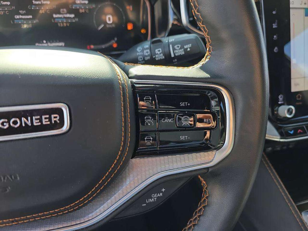 2023 Jeep Grand Wagoneer Series III   NO ACCIDENTS VENT.LEATHER PANOROOF Photo