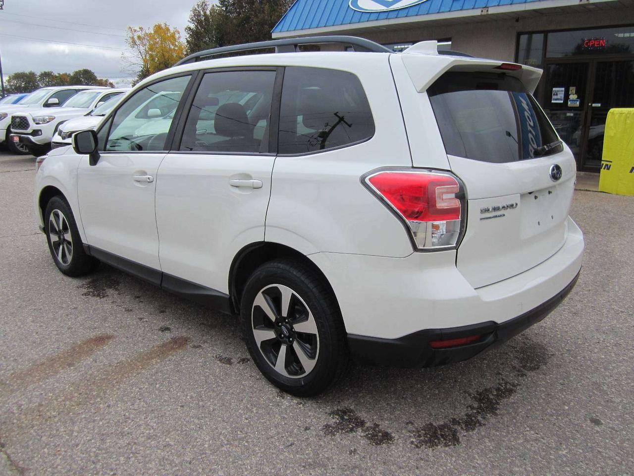 2018 Subaru Forester Touring NO ACCIDENTS! 1 PRICE ONLY! NO SAFETY FEES Photo