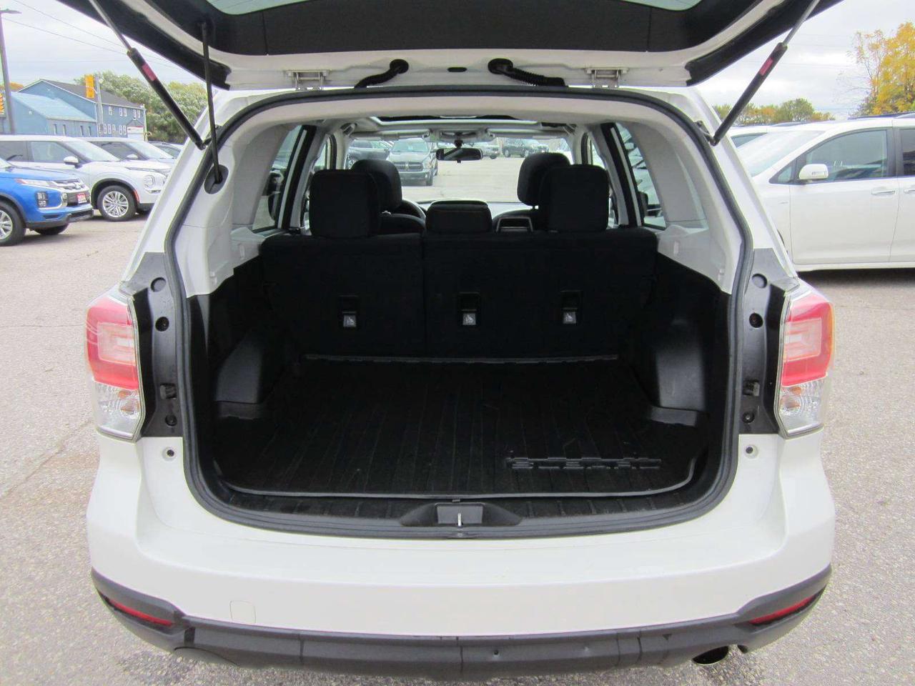 2018 Subaru Forester Touring NO ACCIDENTS! 1 PRICE ONLY! NO SAFETY FEES Photo