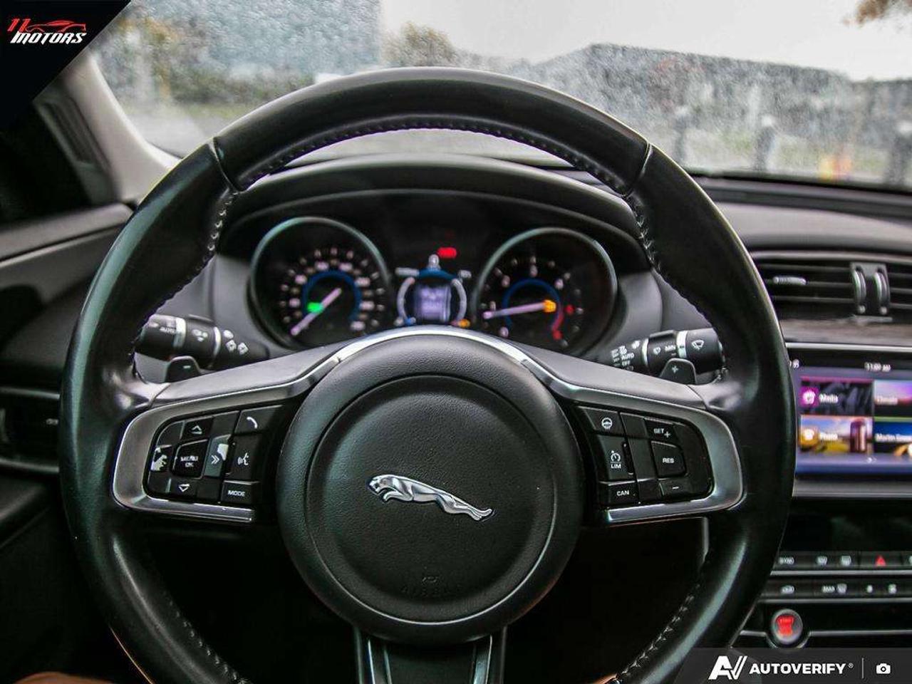 2018 Jaguar XE 20d AWD Prestige   LOADED Photo