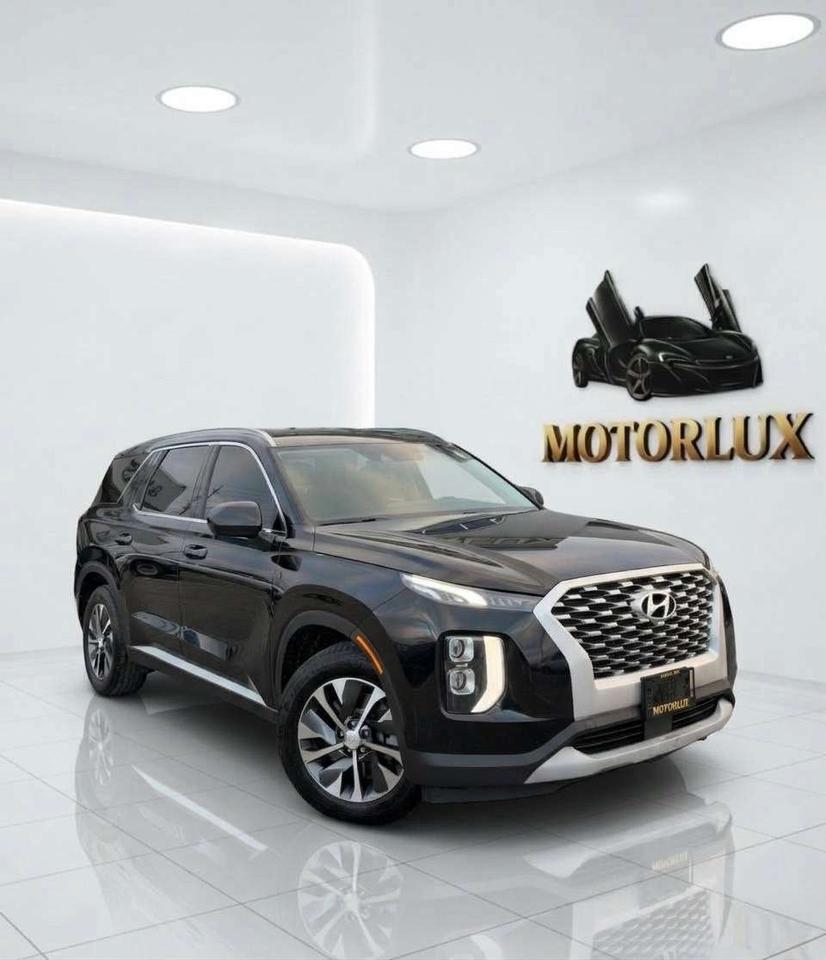 2020 Hyundai PALISADE Essential 8-Passenger AWD Photo0