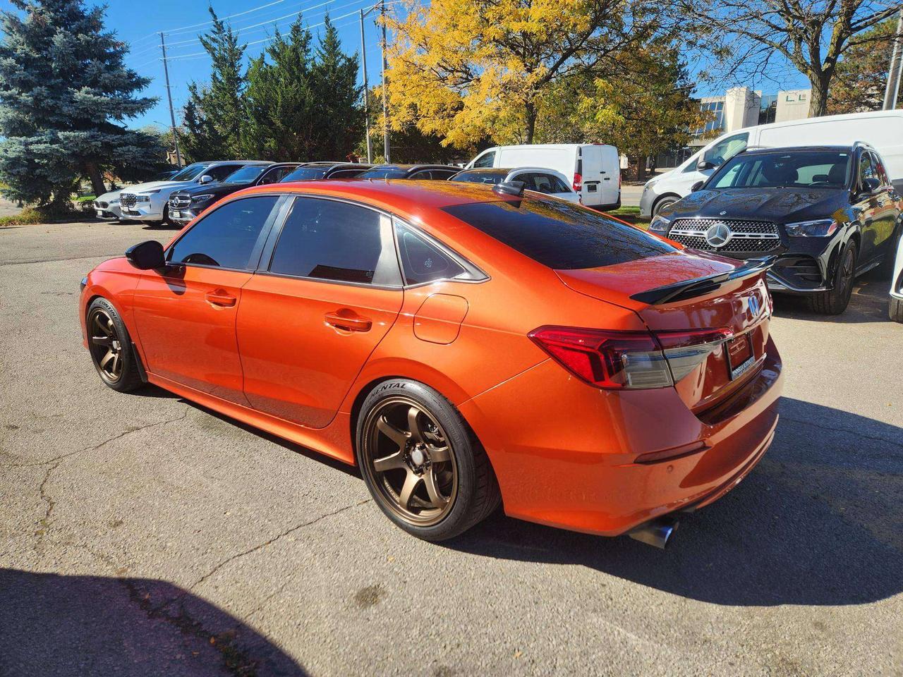 2022 Honda Civic SI, MANUAL, TWO SETS OF RIMS AND TIRES Photo