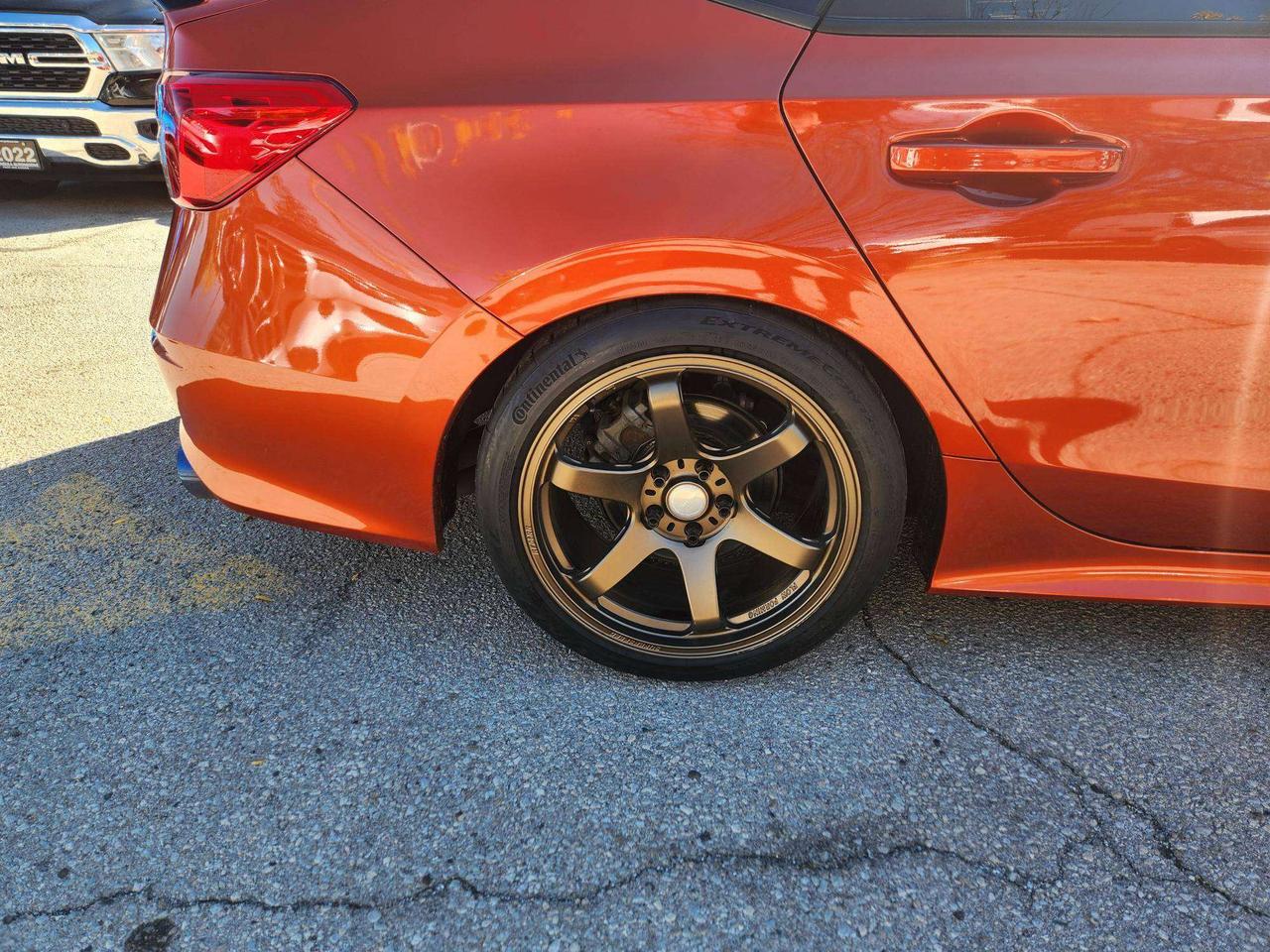 2022 Honda Civic SI, MANUAL, TWO SETS OF RIMS AND TIRES Photo