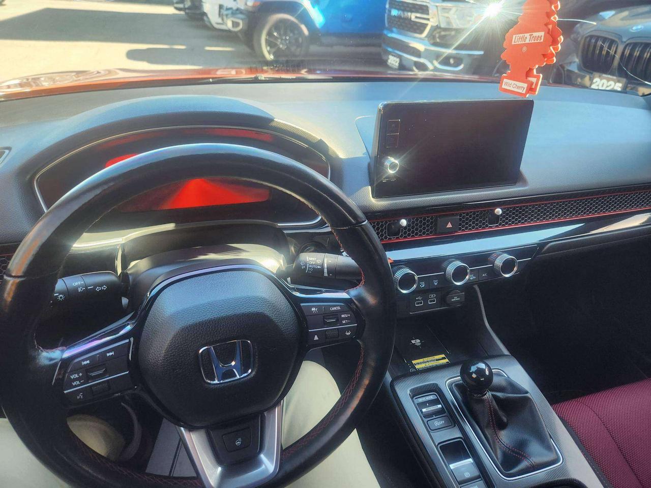 2022 Honda Civic SI, MANUAL, TWO SETS OF RIMS AND TIRES Photo