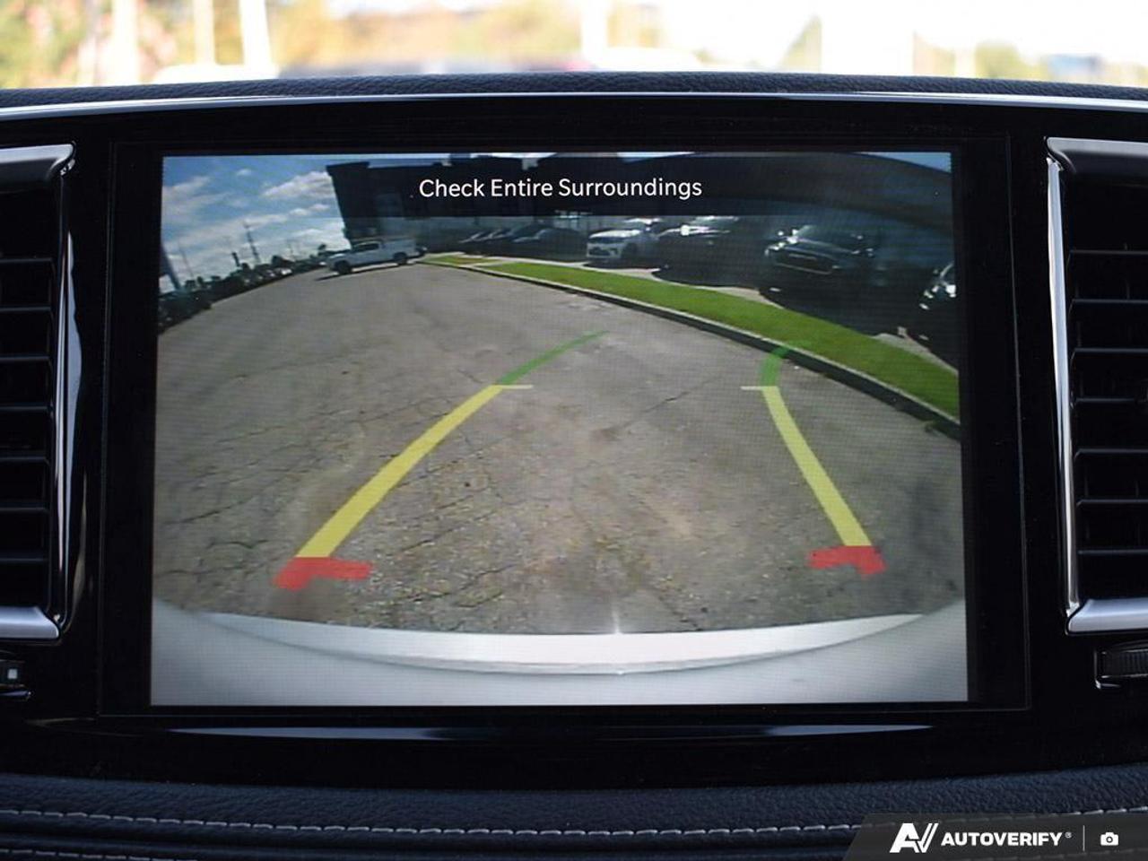 2024 Chrysler Pacifica Limited Front-Wheel Drive Passenger Van Photo