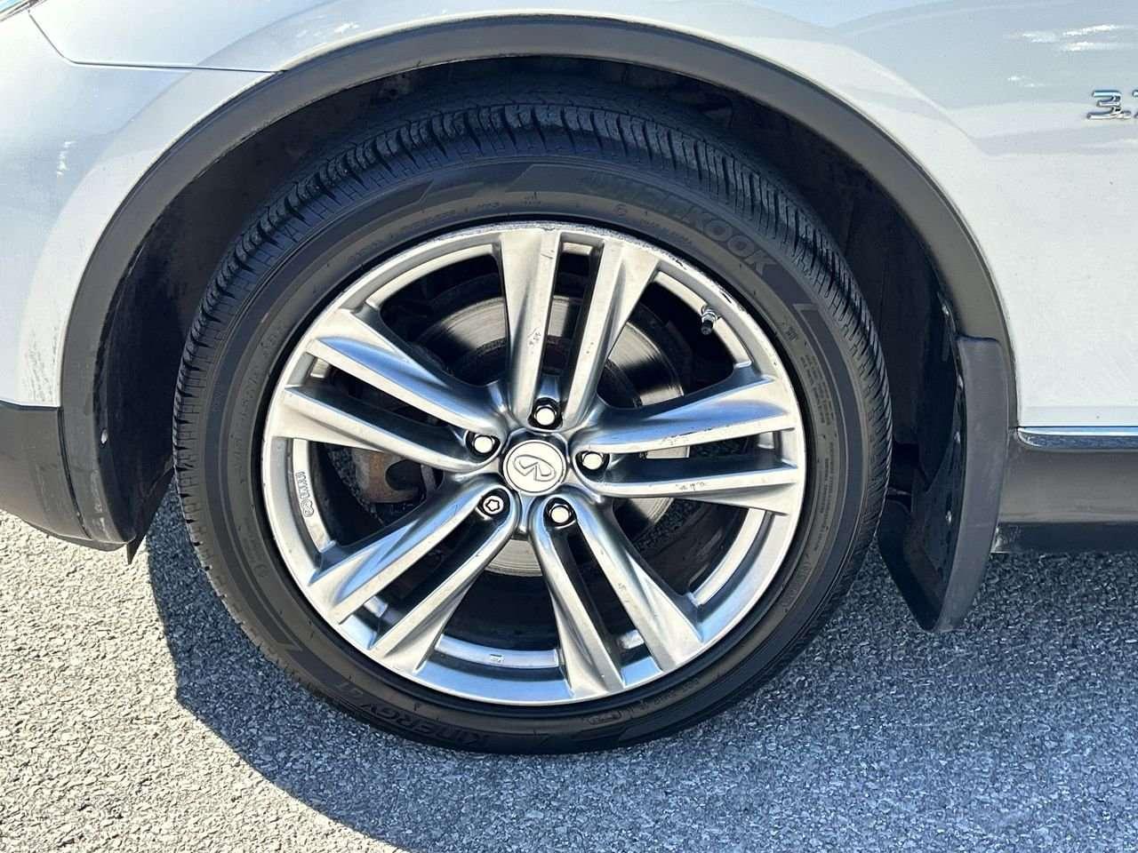 2014 Infiniti QX50 Luxury   One Owner Photo
