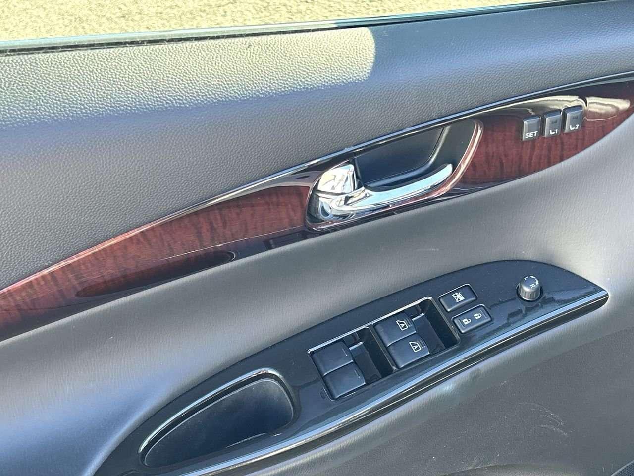 2014 Infiniti QX50 Luxury   One Owner Photo