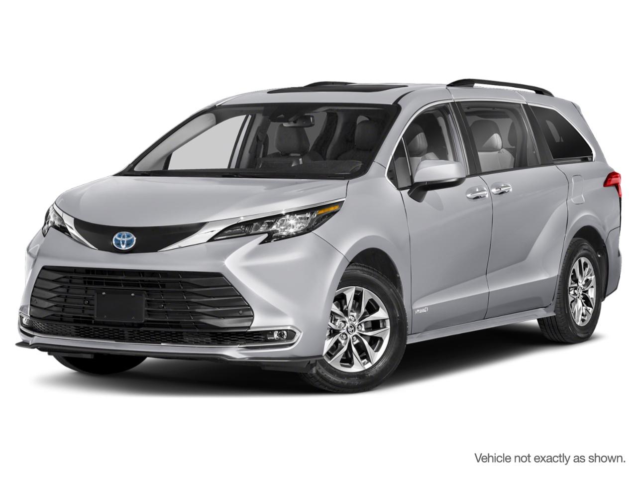 2022 Toyota Sienna XLE 8-Passenger FWD Photo
