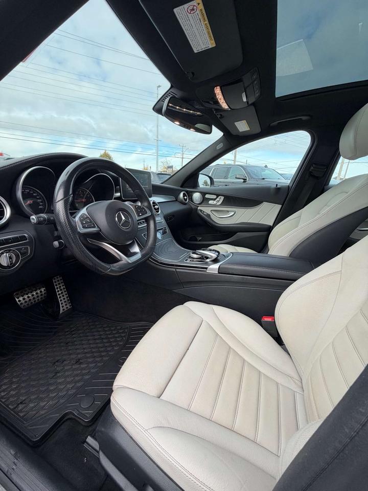 2015 Mercedes-Benz C-Class 4dr Sdn C 400 4MATIC Photo