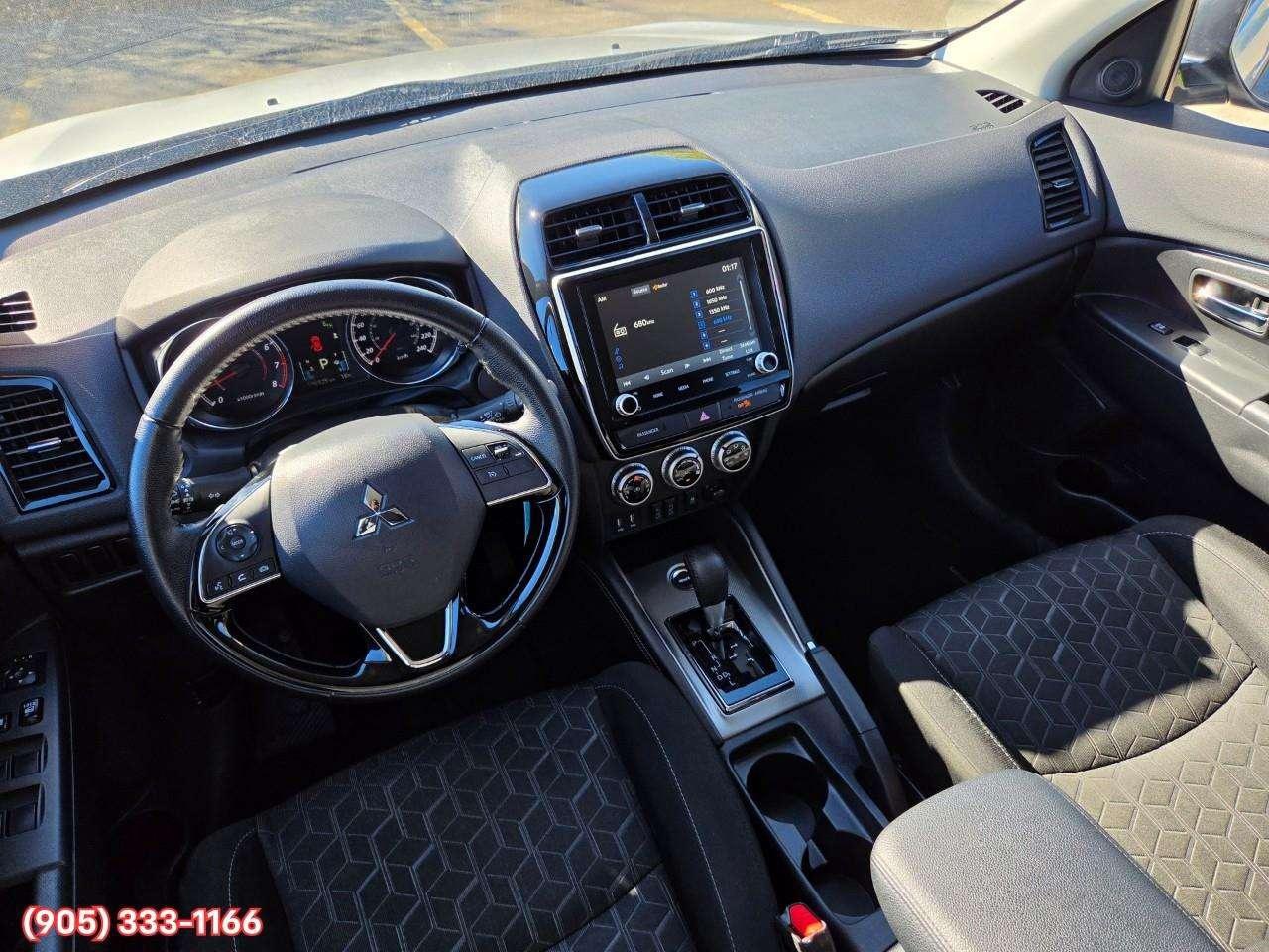 2024 Mitsubishi RVR SE Apple CarPlay & Android Auto • Heated Front Seats • Lane Assist • SiriusXM® Satellite Radio • Keyless Entry Photo