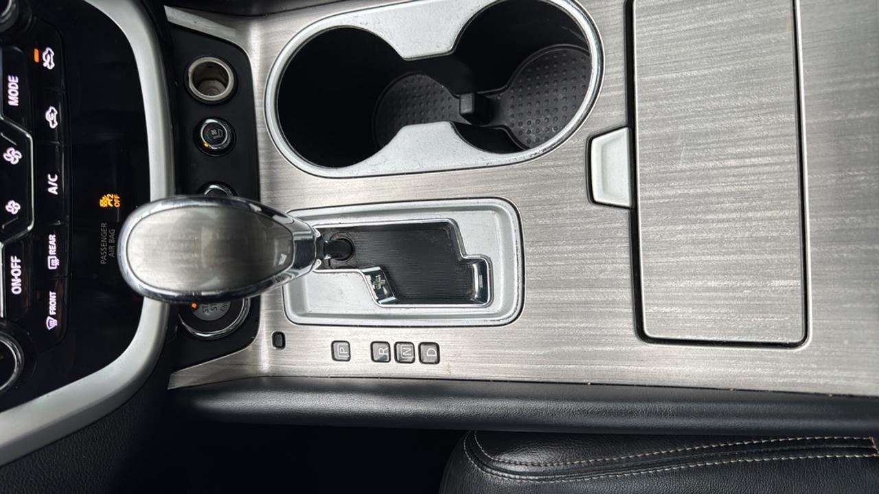 2017 Nissan Murano  Photo