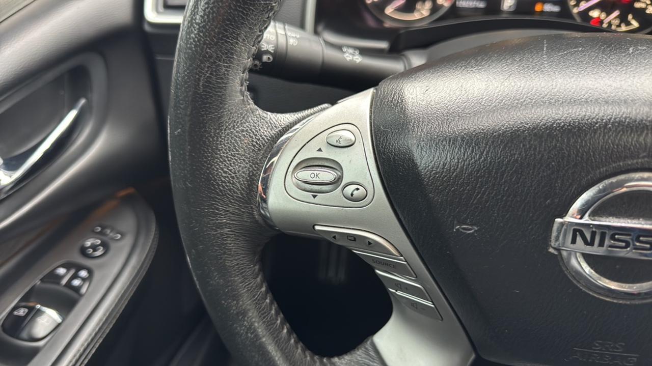 2017 Nissan Murano  Photo