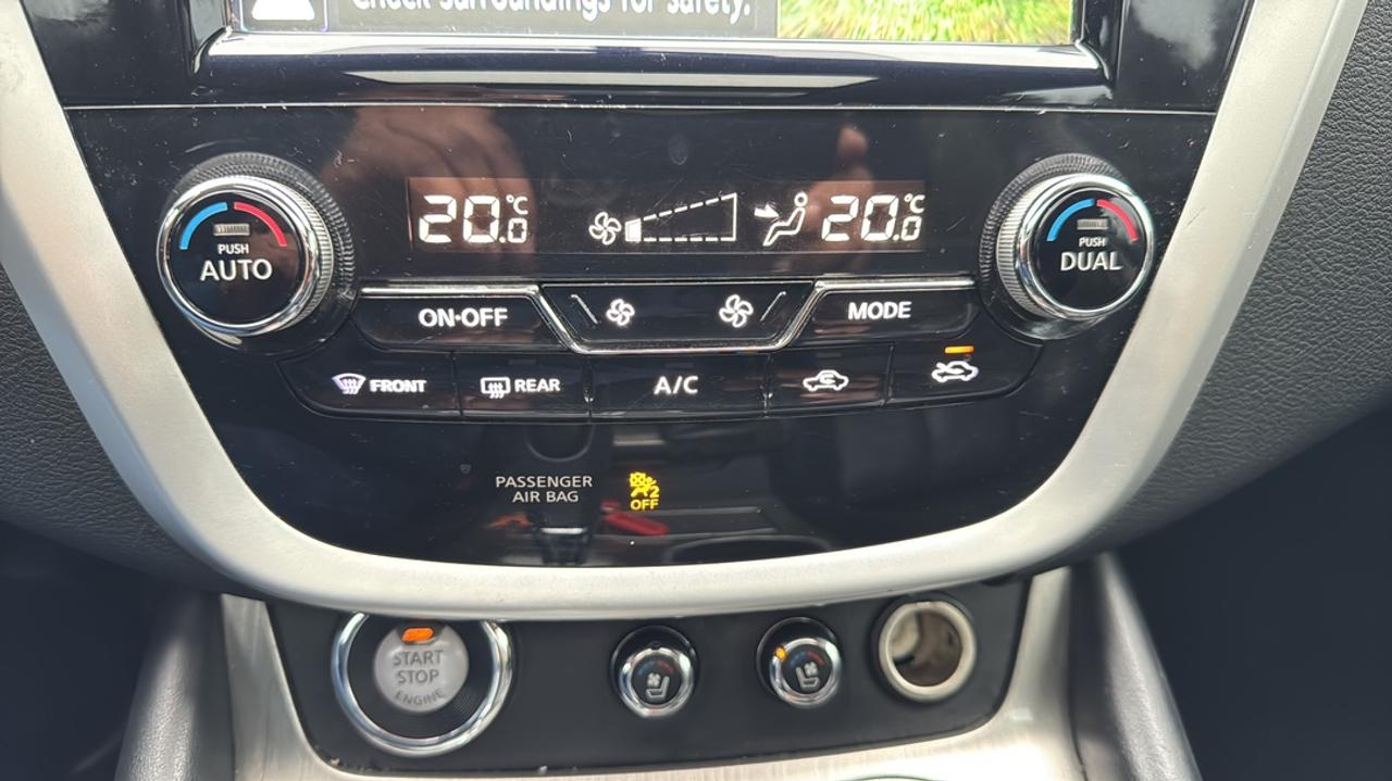 2017 Nissan Murano  Photo