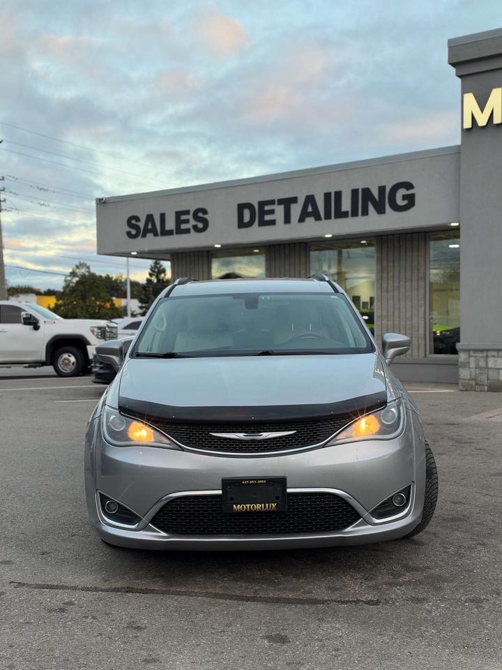 2017 Chrysler Pacifica 4DR WGN TOURING-L PLUS Photo2