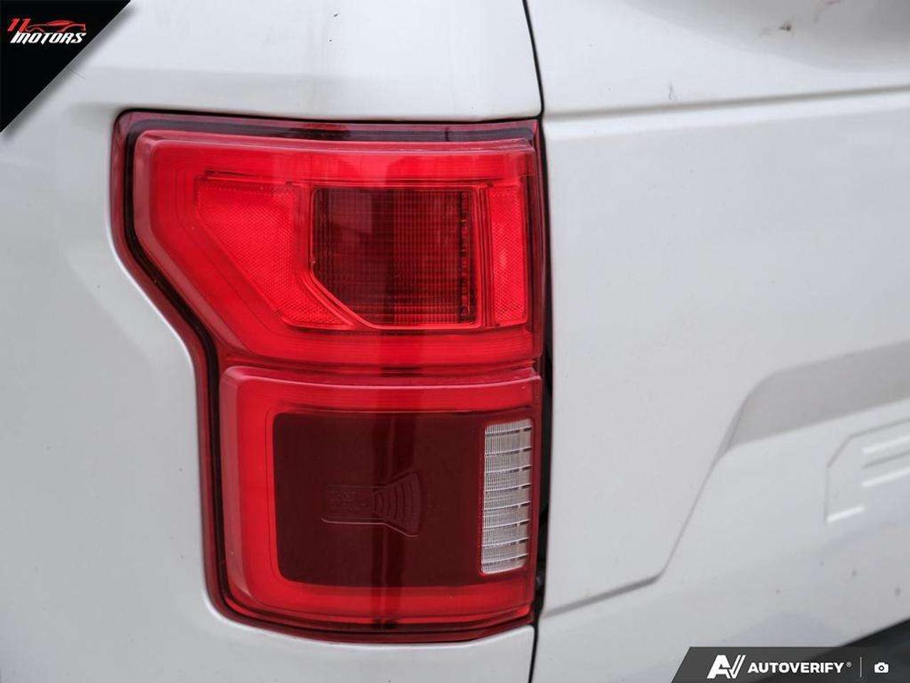 2019 Ford F-150 LARIAT 4WD SuperCrew 5.5' Box   NO ACCIDENTS Photo