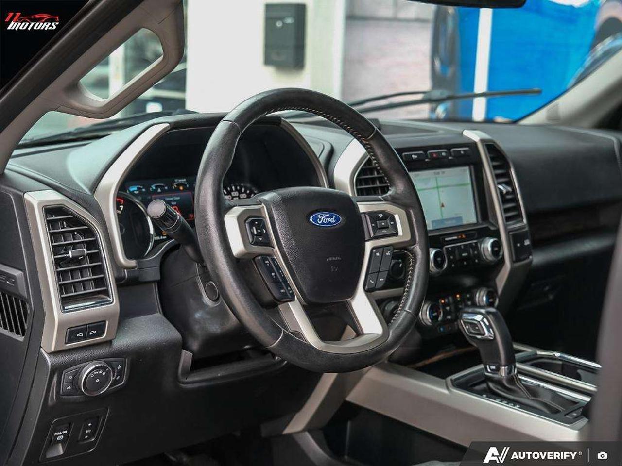 2019 Ford F-150 LARIAT 4WD SuperCrew 5.5' Box   NO ACCIDENTS Photo