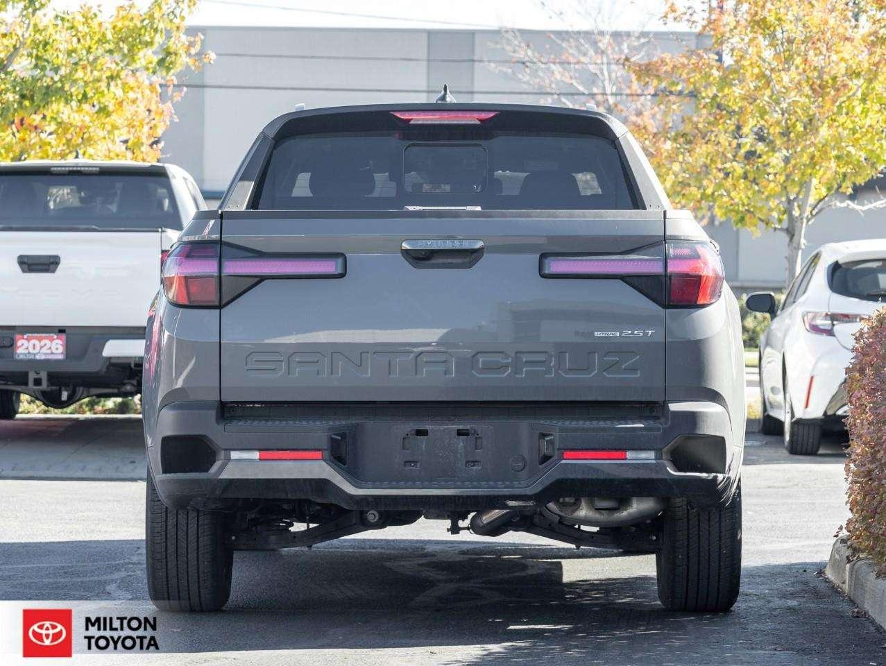 2024 Hyundai Santa Cruz NAVIGATION HEATED STEERING 10.25 TOUCHSCREEN CARPLAY BLIND SPOT MONITORING ONE OWNER Preferred Photo