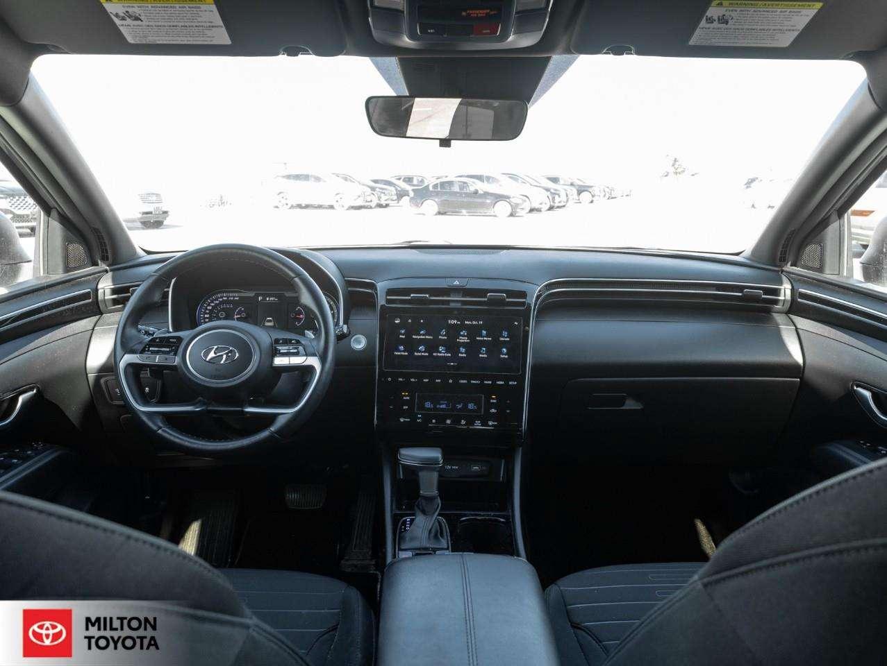 2024 Hyundai Santa Cruz NAVIGATION HEATED STEERING 10.25 TOUCHSCREEN CARPLAY BLIND SPOT MONITORING ONE OWNER Preferred Photo