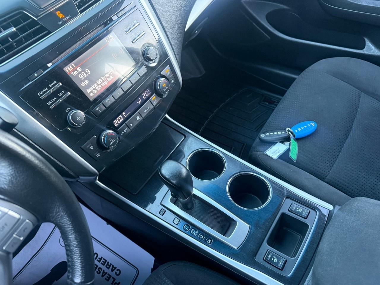 2014 Nissan Altima 4dr Sdn I4 CVT 2.5 SV Photo