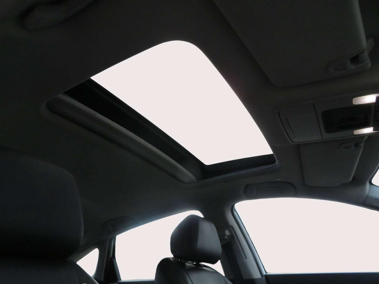 2024 Honda Accord Touring Photo