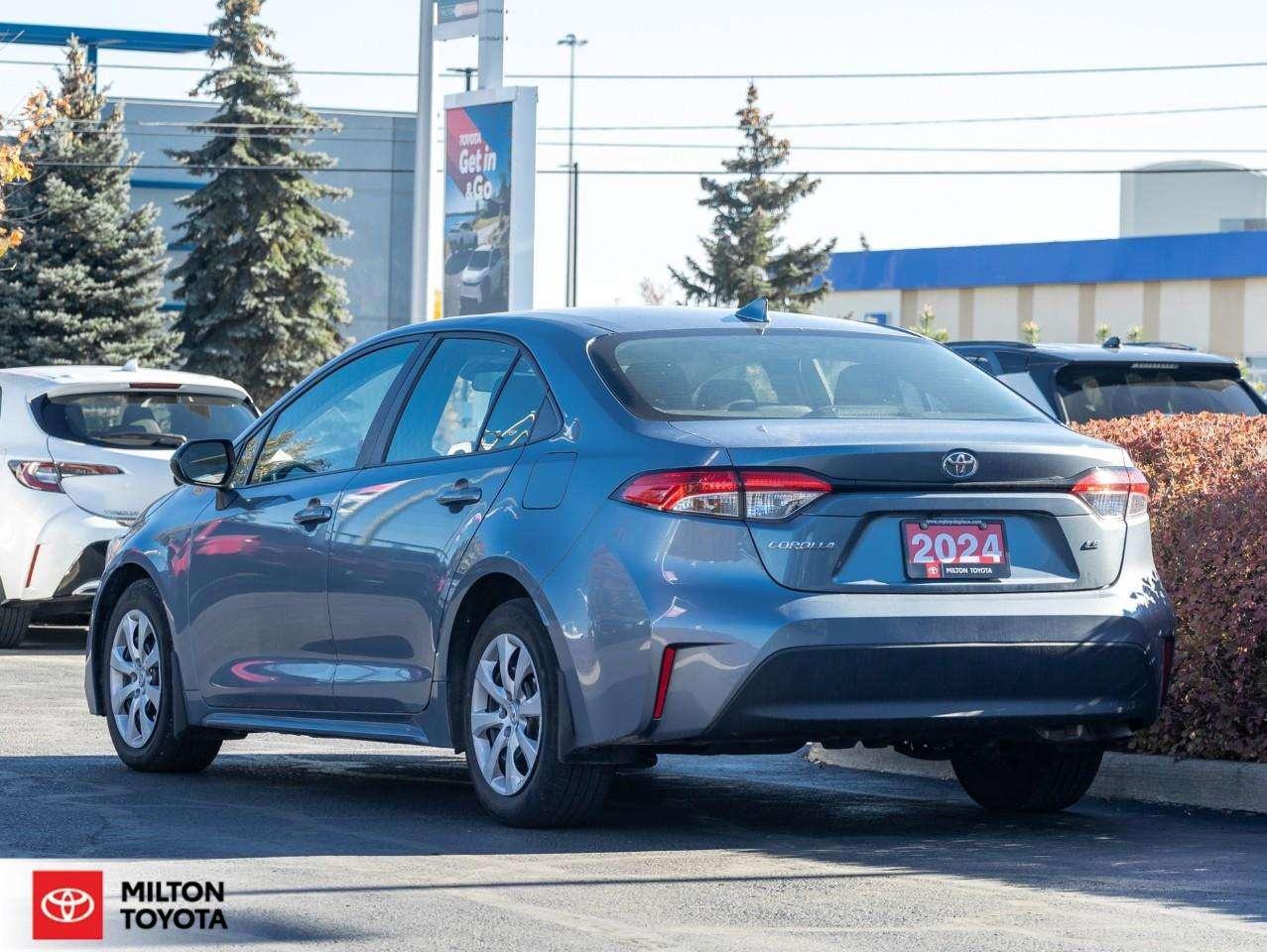 2024 Toyota Corolla HEATED SEATS BLIND SPOT APPLE CARPLAY ONE OWNER NEW BRAKES TCUV LE Photo4