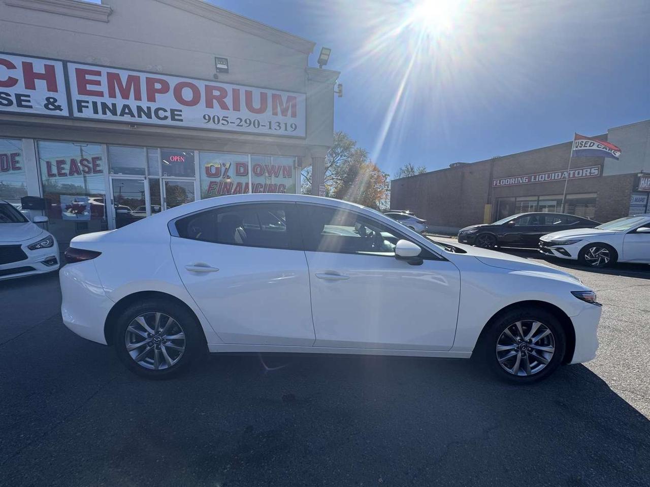 2022 Mazda 3 GX Pearl White  Htd Seats   Push Start   Blind Spot Photo