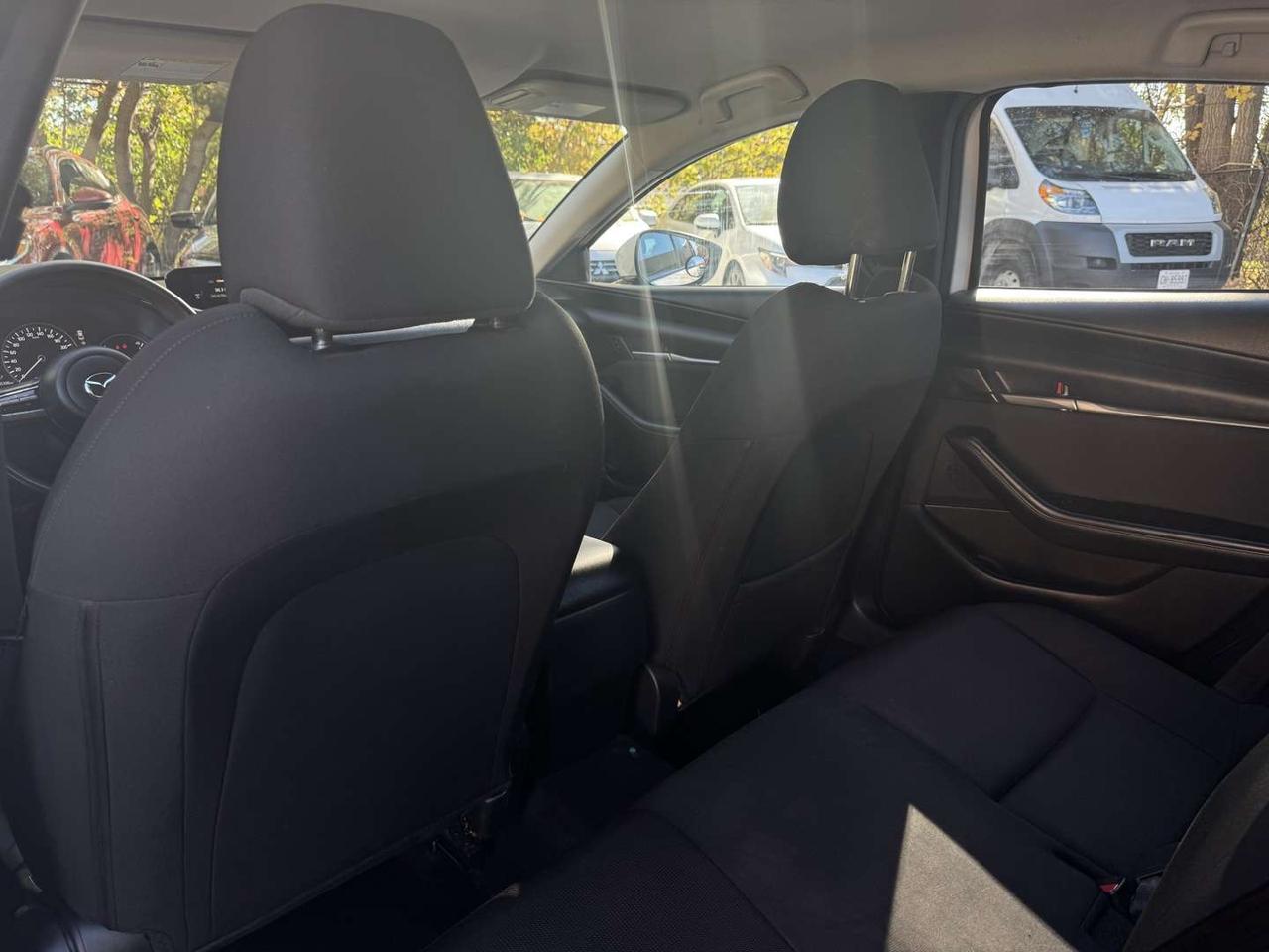 2022 Mazda 3 GX Pearl White  Htd Seats   Push Start   Blind Spot Photo