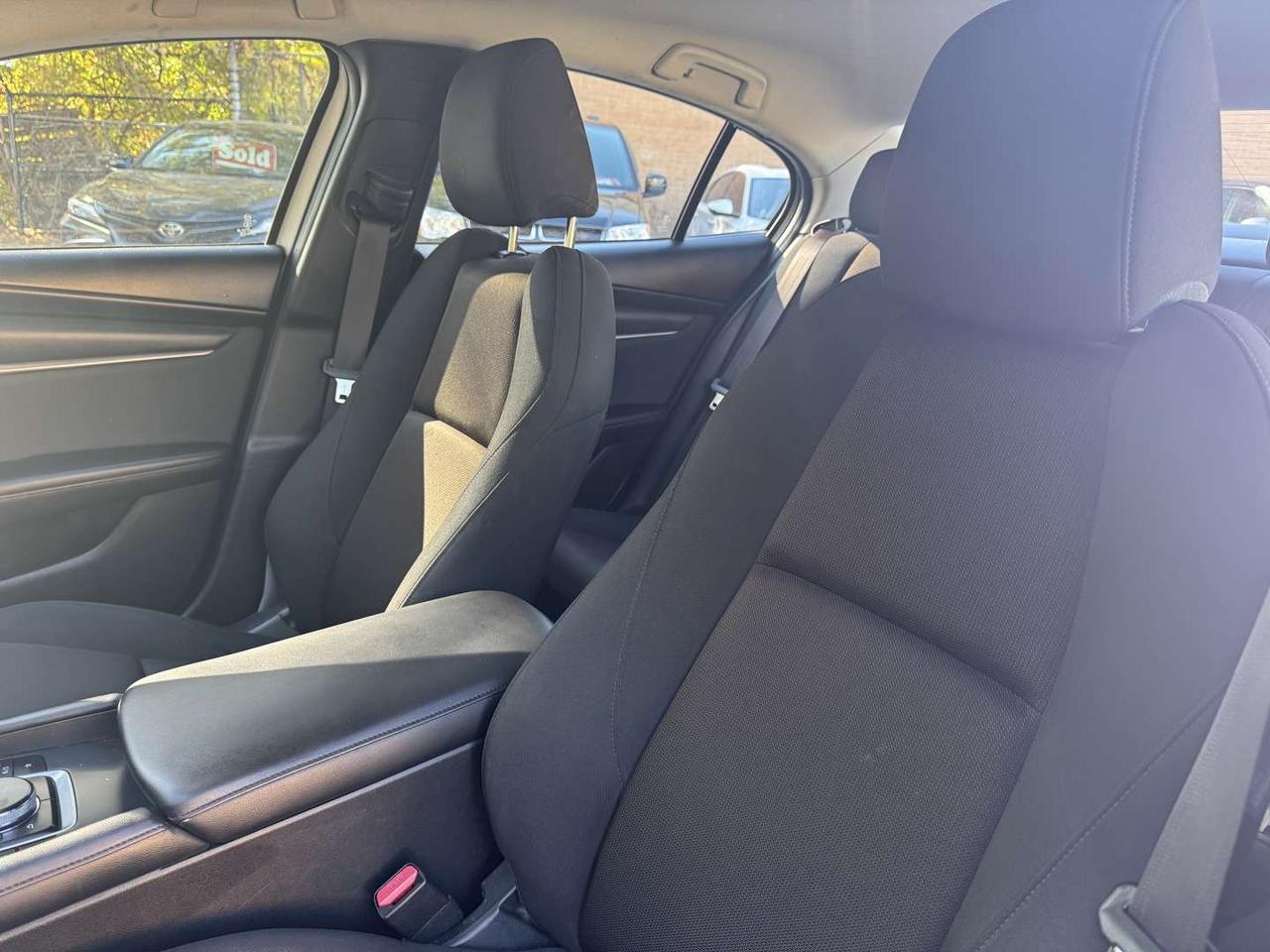 2022 Mazda 3 GX Pearl White  Htd Seats   Push Start   Blind Spot Photo