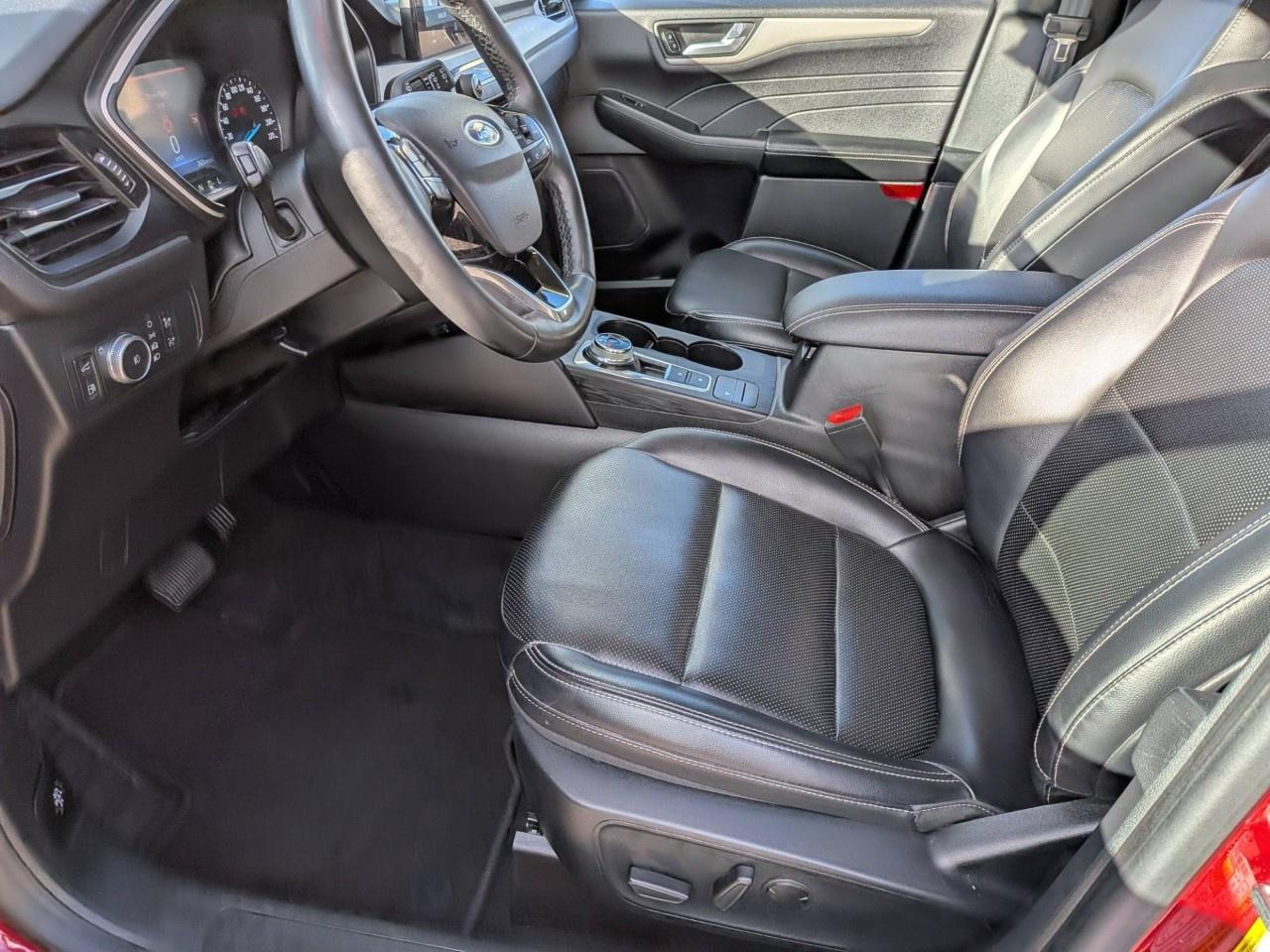 2021 Ford Escape SEL Hybrid AWD Photo