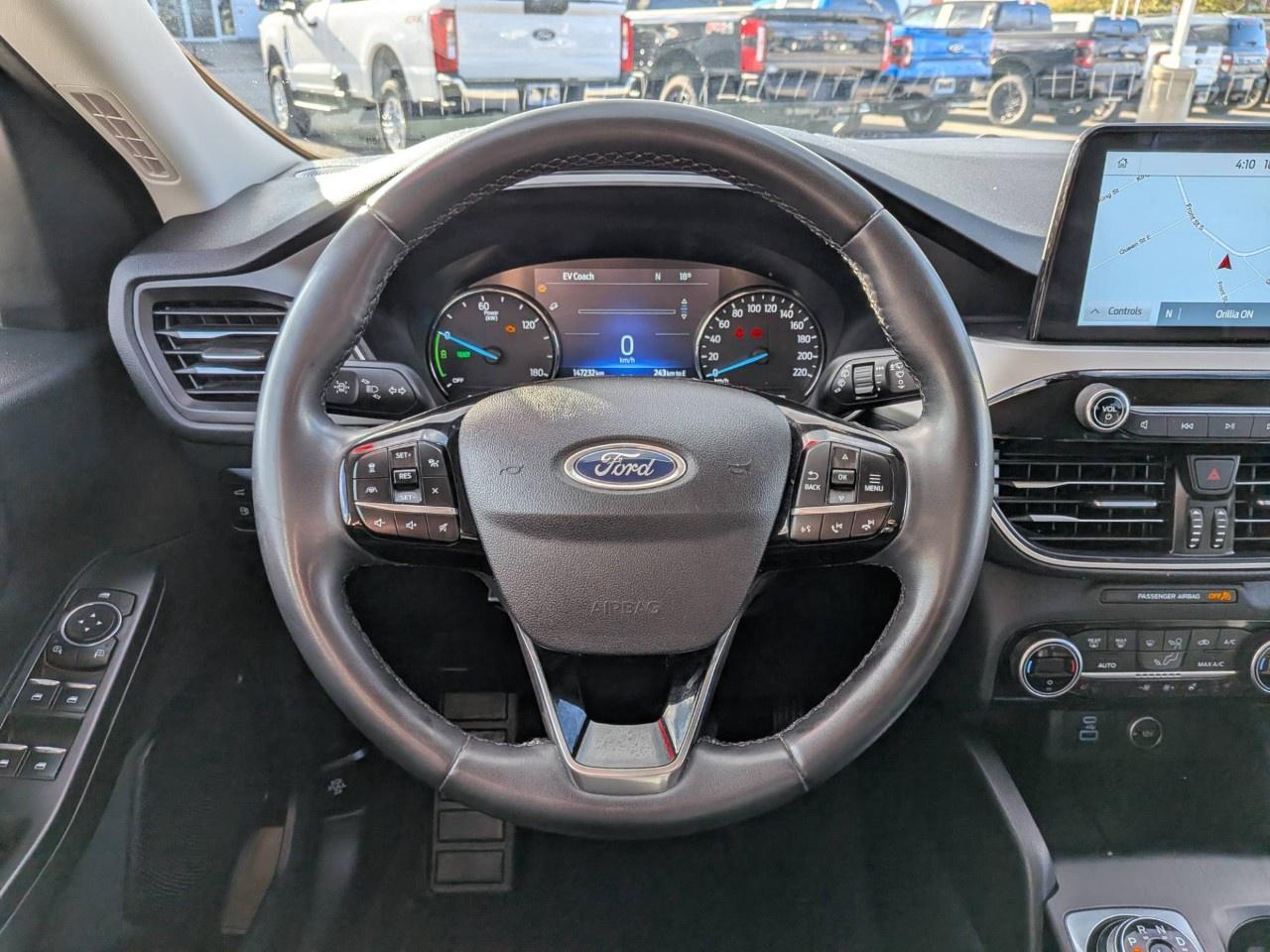 2021 Ford Escape SEL Hybrid AWD Photo