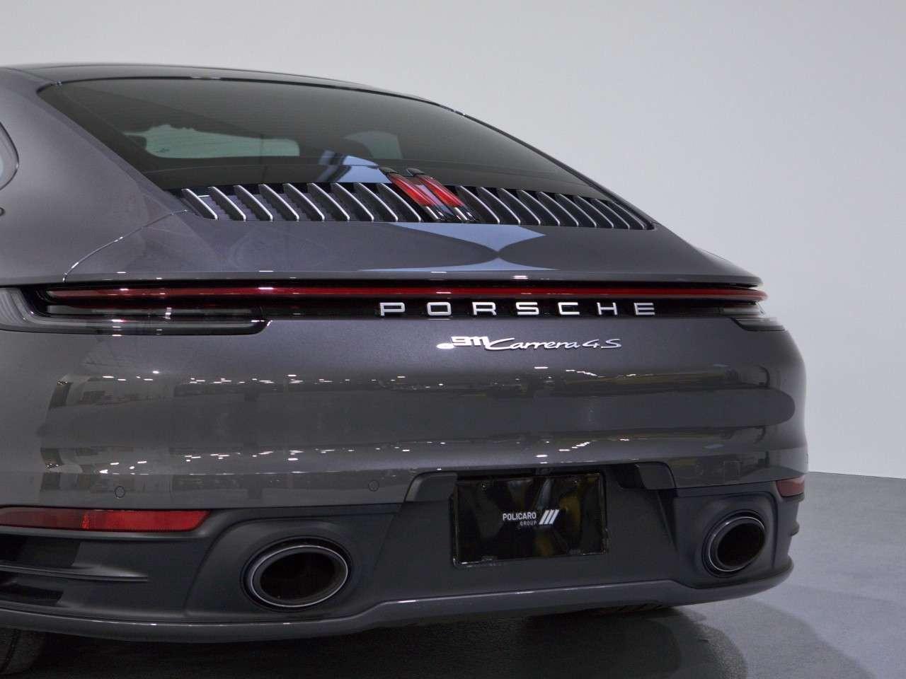 2021 Porsche 911  Photo
