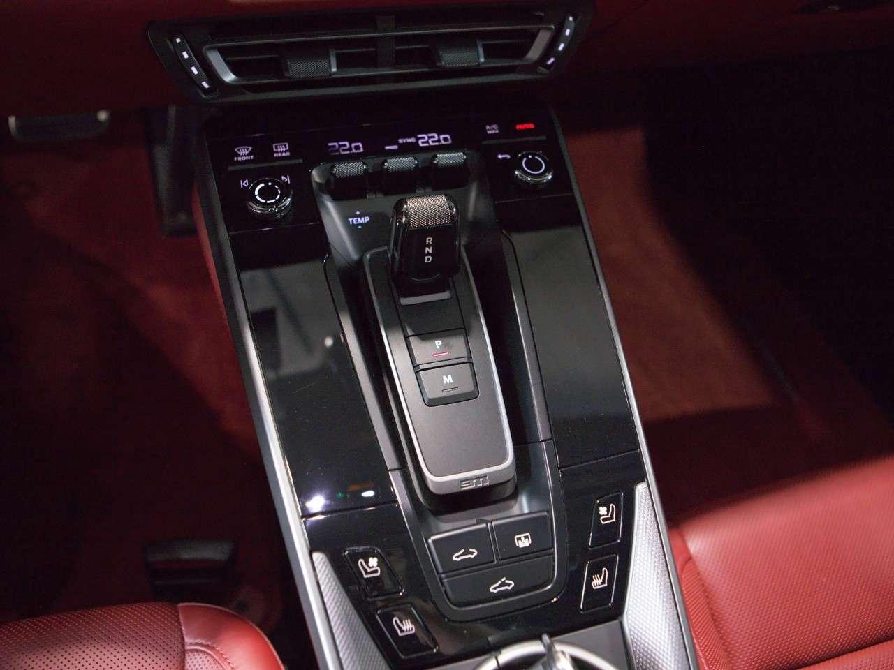 2021 Porsche 911  Photo