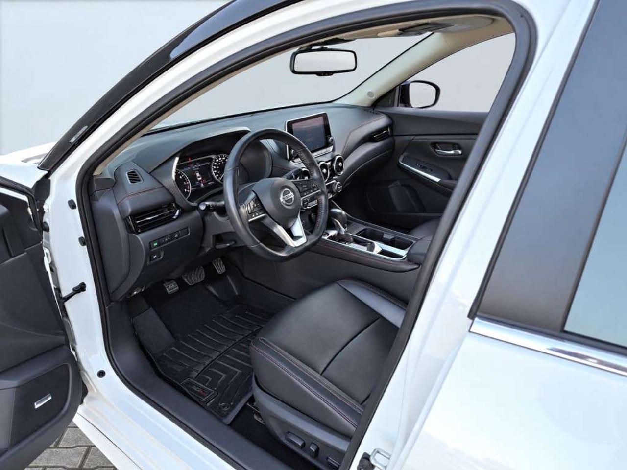 2020 Nissan Sentra SR   Sunroof   Heated Seats   Heated Steering   CarPlay   Remote Start   360 Cam   Blind Spot Photo