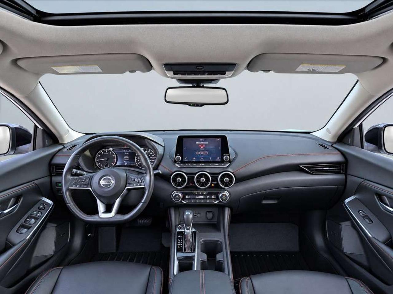 2020 Nissan Sentra SR   Sunroof   Heated Seats   Heated Steering   CarPlay   Remote Start   360 Cam   Blind Spot Photo