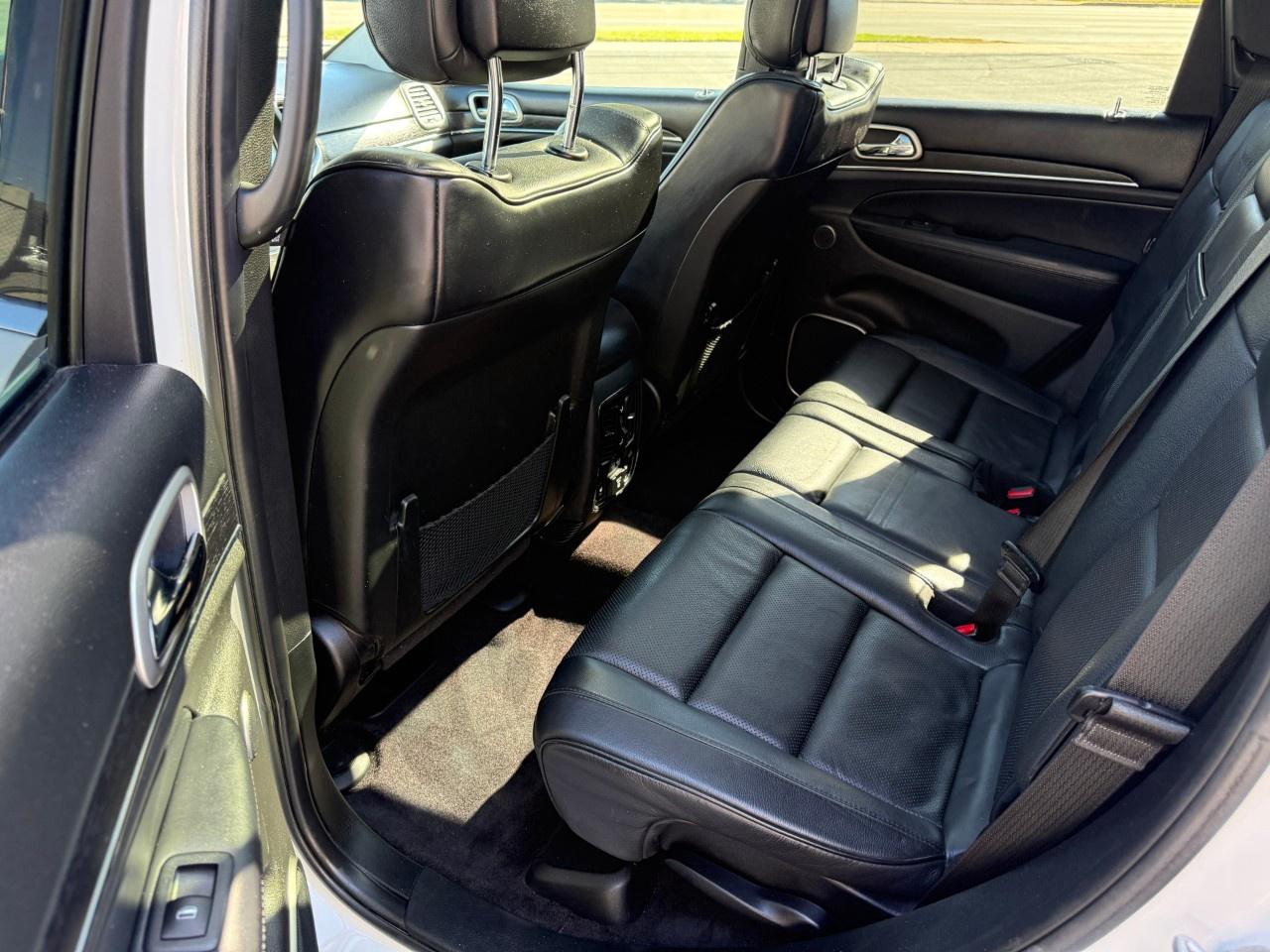 2017 Jeep Grand Cherokee 4WD 4dr Summit Photo