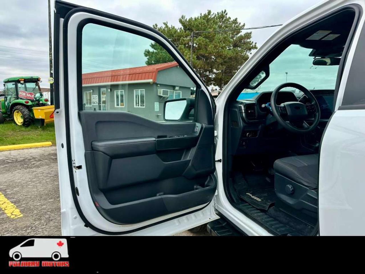 2024 Ford F-150 F-150 SuperCrew 4X4 STX Short Box Photo