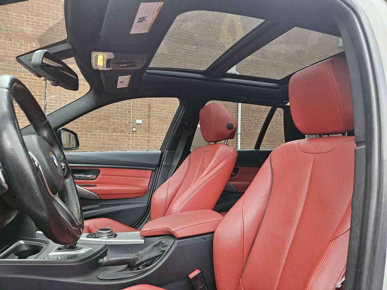 2014 BMW 3 Series Touring Wagon 328d xDrive AWD, NAVIGATION, PANORAMIC SUNROOF Photo