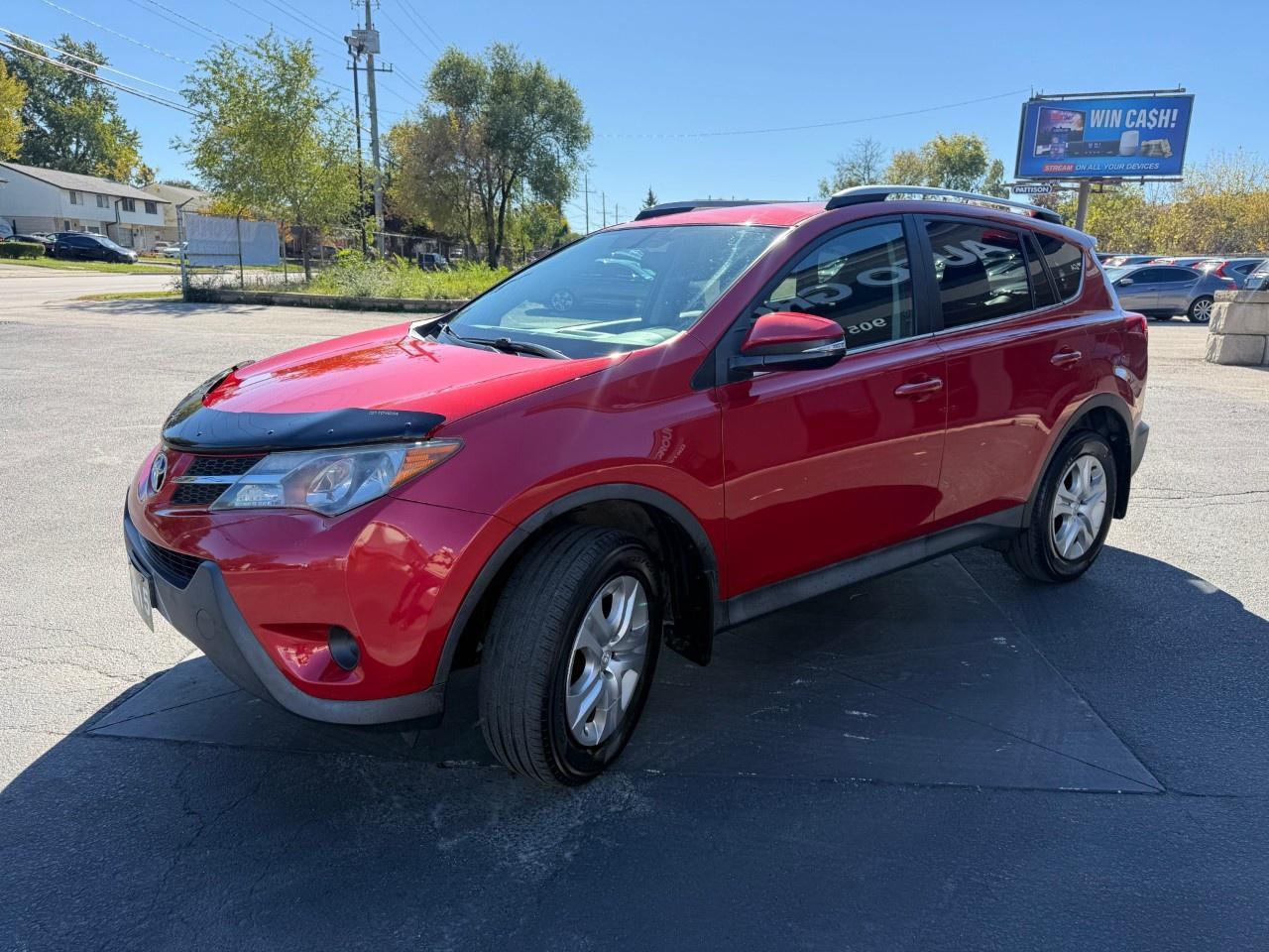 2015 Toyota RAV4 FWD 4dr LE Photo