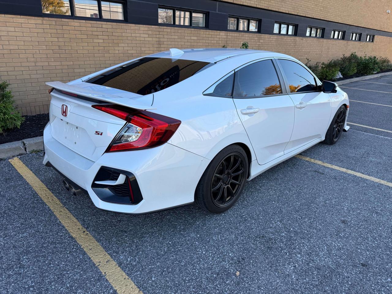 2020 Honda Civic Si Sedan 6 Speed Manual Certified Anti Theft syste Photo