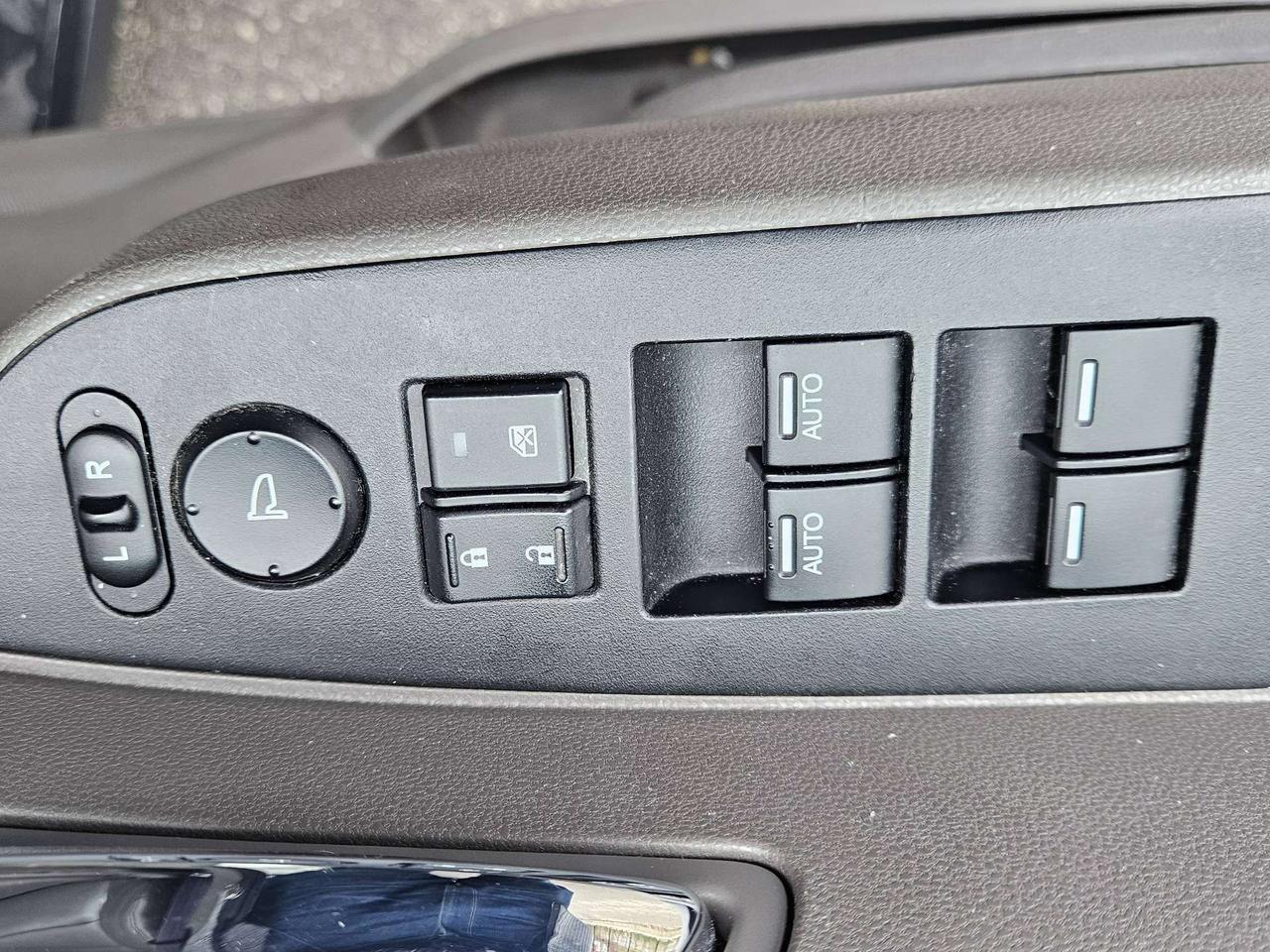 2017 Honda Odyssey Wgn EX-L w/RES Photo
