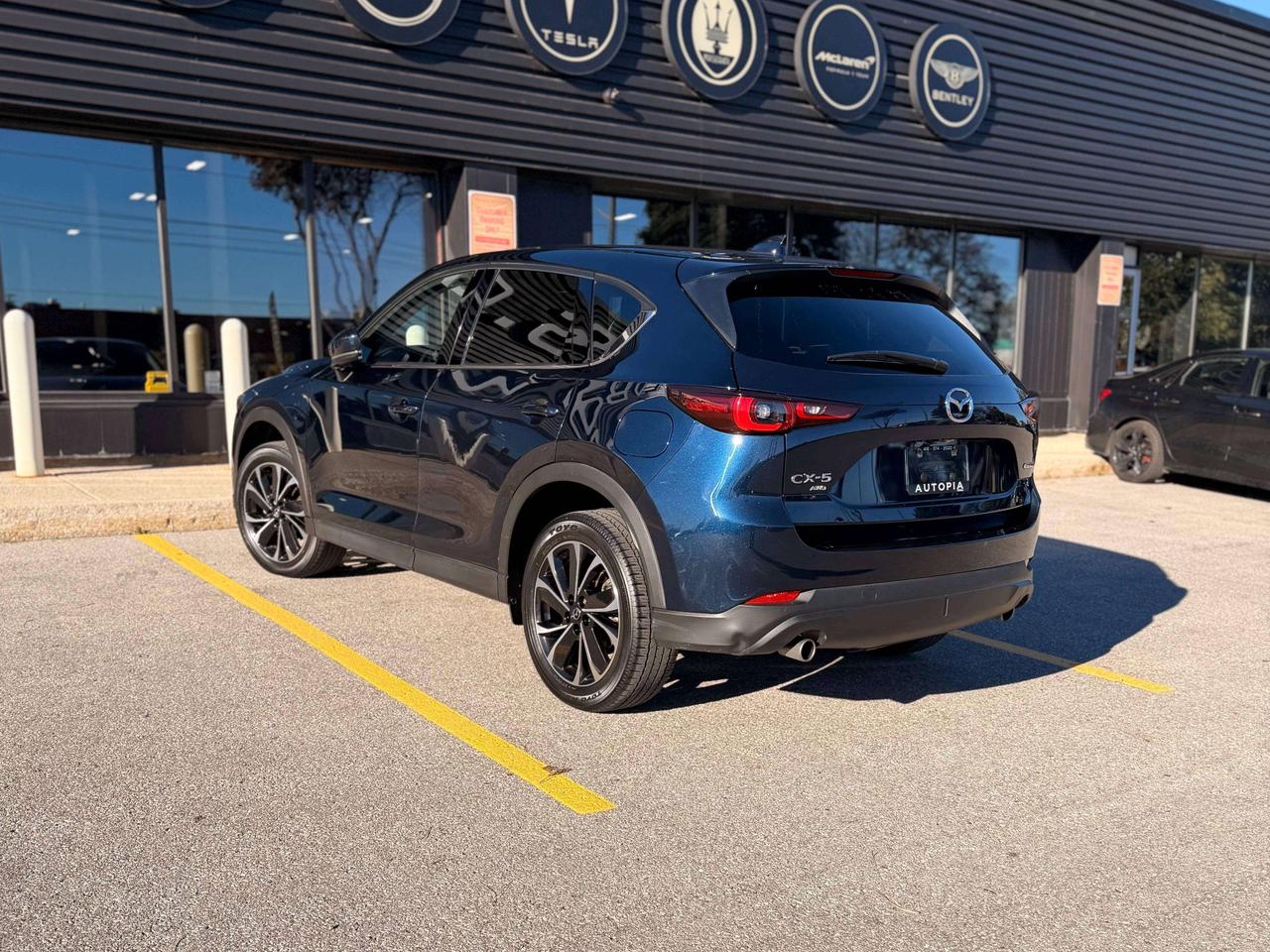 2022 Mazda CX-5 GT ACTIVE CRUISE CONT,LANE DEP,LANE ASS,SUNROOF Photo