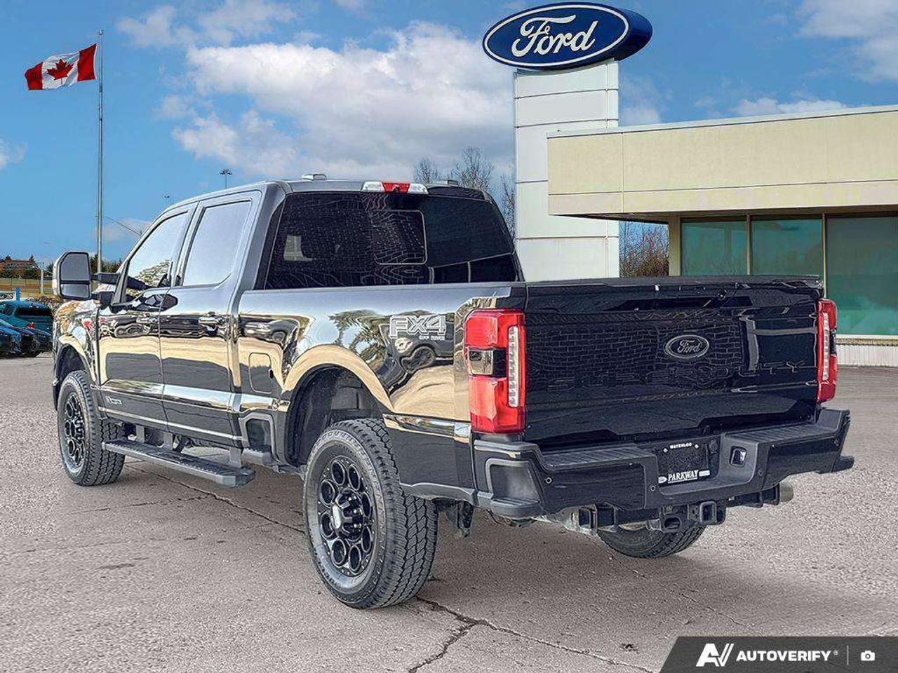 2024 Ford Others LARIAT Photo