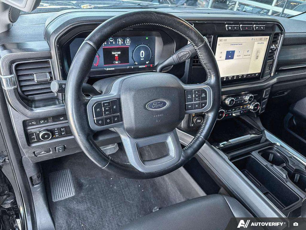2024 Ford Others LARIAT Photo