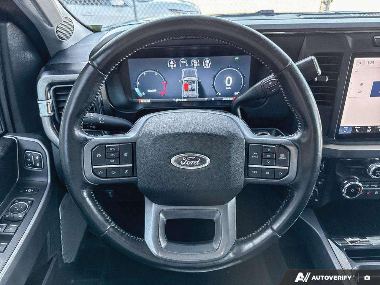 2024 Ford Others LARIAT Photo