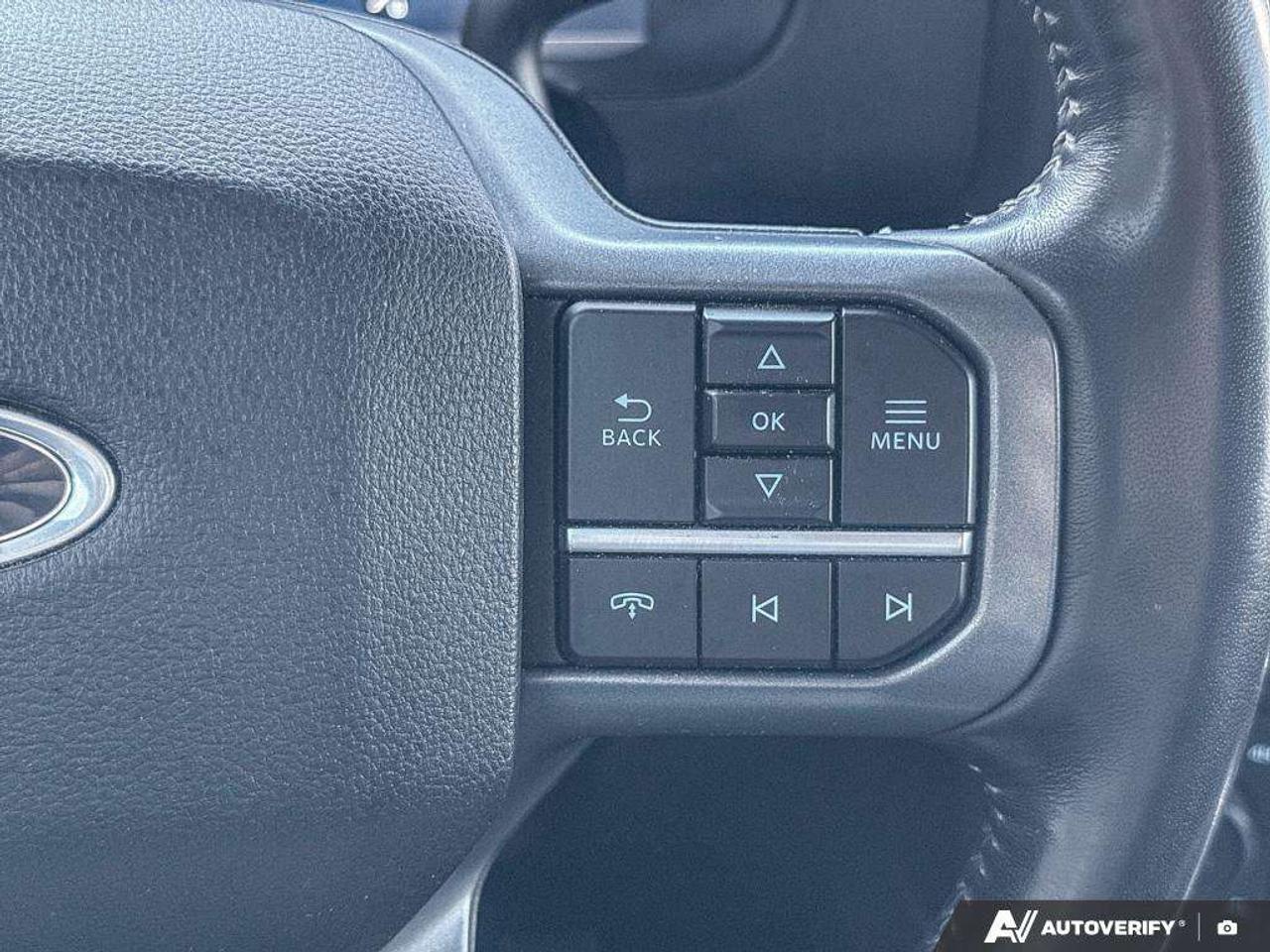 2024 Ford Others LARIAT Photo